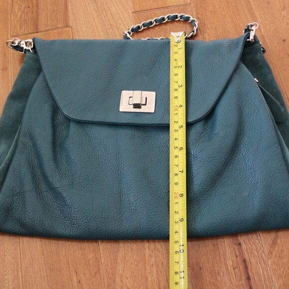 Kinta Leather Fold Over Green Shoulder Bag Purse Chain Gold Strap - Picture 10 of 10